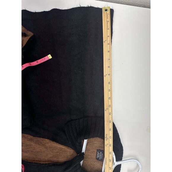 Specialty House Womens Sweater Cape One Size Black Brown Single Button Fringe - Picture 8 of 10